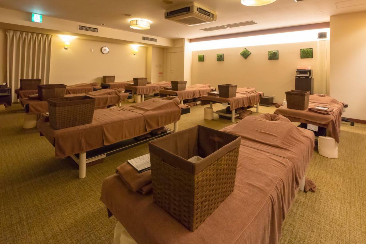 Sauna & Capsule Amza Oszaka Kültér fotó