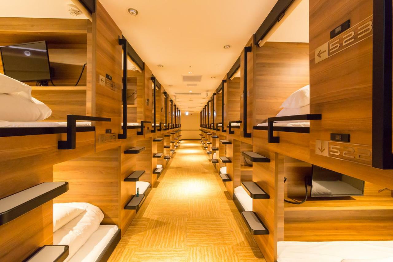 Sauna & Capsule Amza Oszaka Kültér fotó